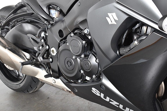 Suzuki GSX-S1000F ABS Nyservad 13 of 18