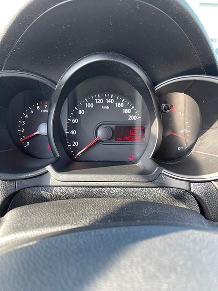Kia Picanto 7 of 7