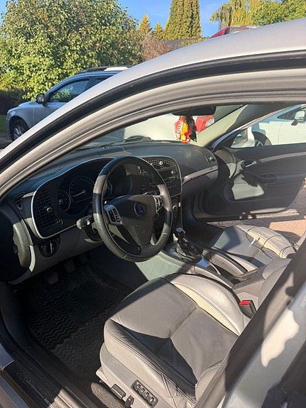 Saab 9-3 6 of 9
