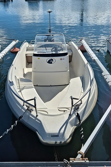 Uttern S52 2 of 5
