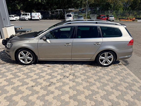 Volkswagen Passat 3 of 3