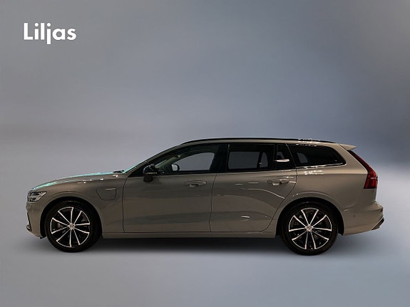 Volvo V60 3 of 15