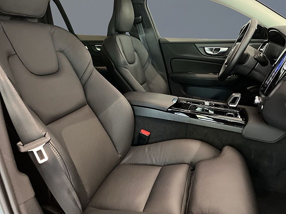 Volvo V60 7 of 15