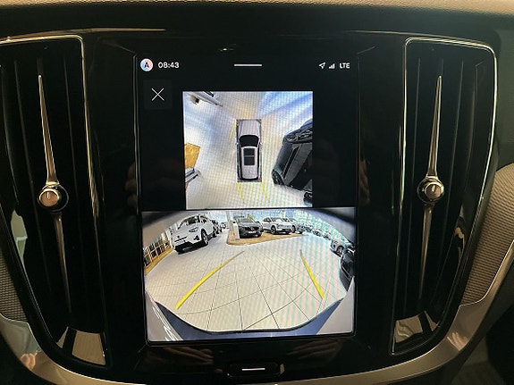 Volvo V60 12 of 16