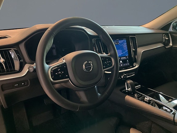 Volvo V60 5 of 16