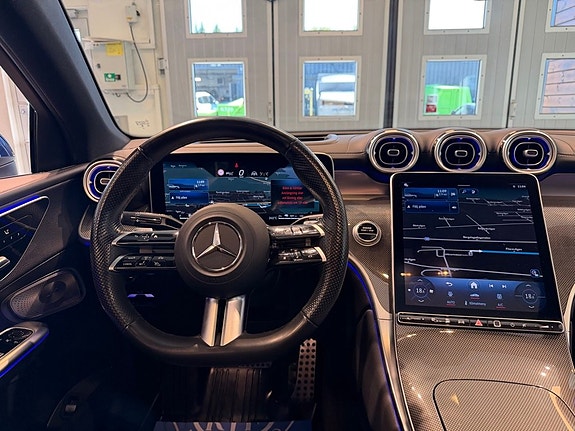 Mercedes-Benz GLC300 de 8 of 30