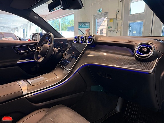 Mercedes-Benz GLC300 de 9 of 30