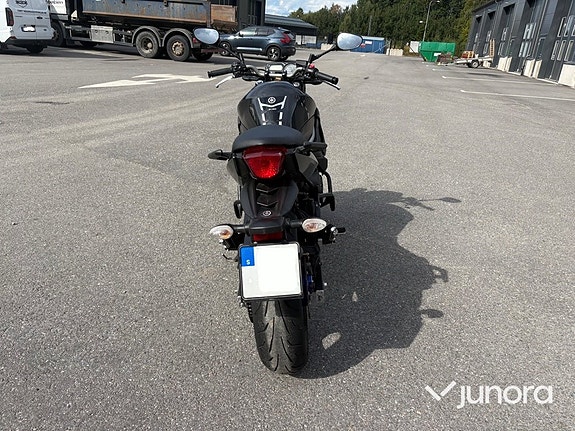 Yamaha Xj6 N 0.6 4 of 14