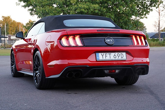 Ford Mustang 26 of 27
