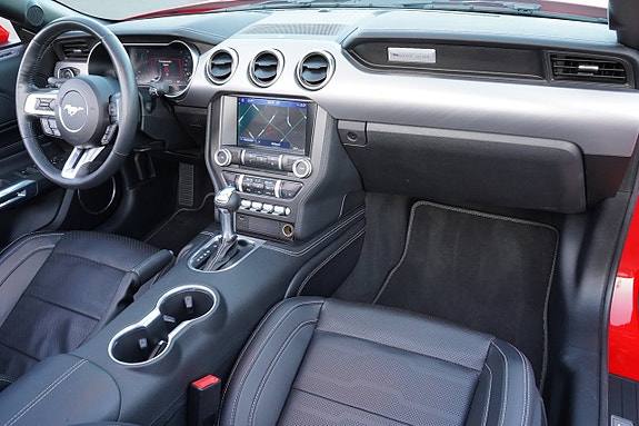 Ford Mustang 20 of 27