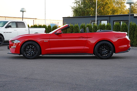 Ford Mustang 6 of 27