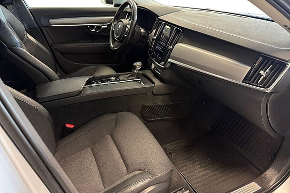 Volvo V90 7 of 26