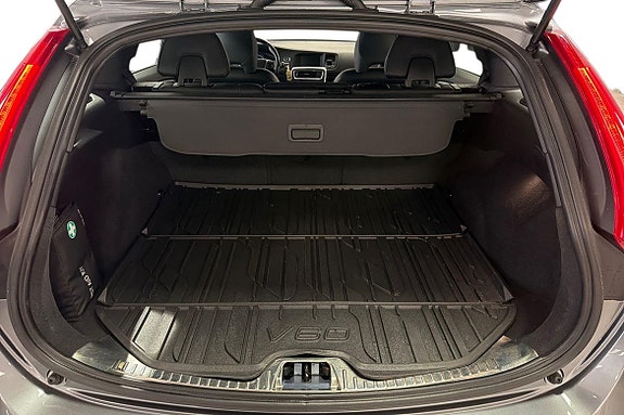 Volvo V60 12 of 27