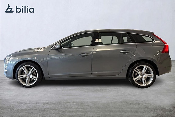 Volvo V60 3 of 27