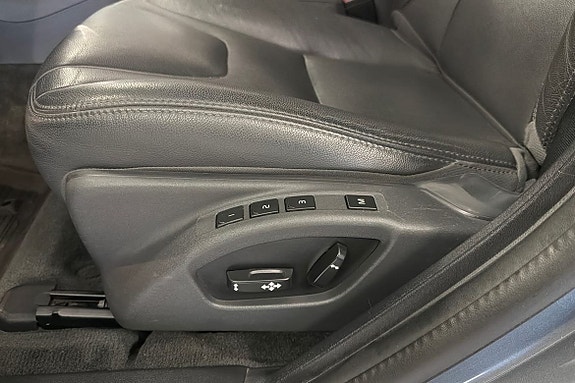 Volvo V60 23 of 27