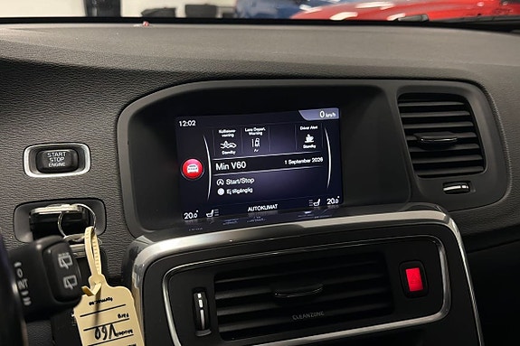 Volvo V60 26 of 27