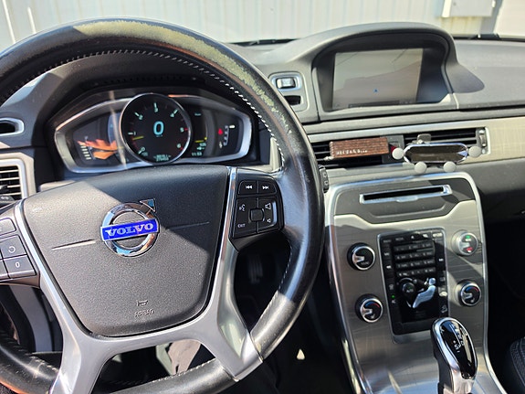 Volvo XC70 6 of 11