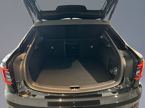 Polestar 2 8 of 11