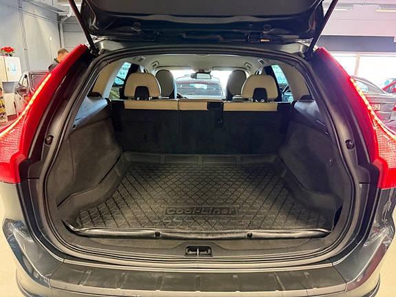 Volvo XC60 24 of 24