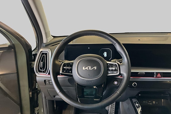 Kia Sorento 12 of 22