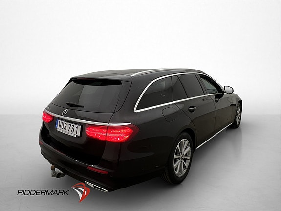 Mercedes-Benz E200 8 of 30