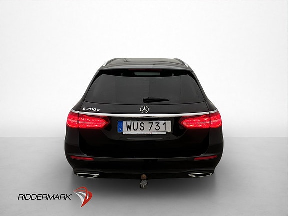 Mercedes-Benz E200 7 of 30