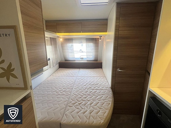 Adria Altea 432 PX 10 of 12