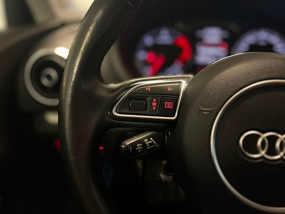Audi A3 9 of 22