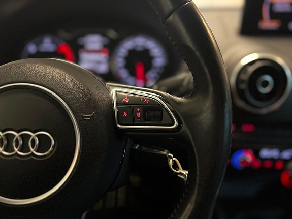 Audi A3 8 of 22
