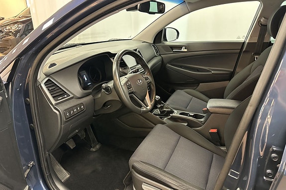 Hyundai Tucson 9 of 14