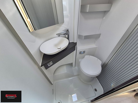 Adria Compact Supreme SL *Automat 8 of 11