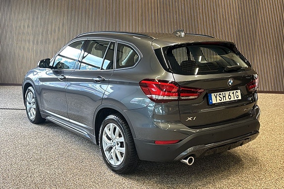 BMW X1 3 of 12