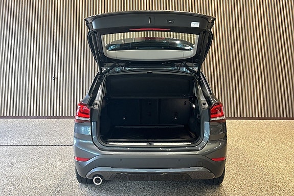 BMW X1 9 of 12