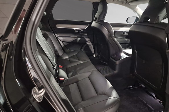Volvo V90 11 of 18