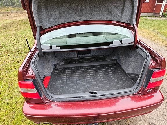 Volvo S70 12 of 14