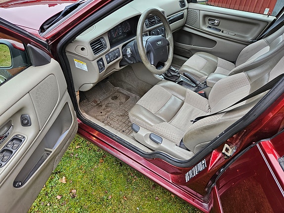 Volvo S70 11 of 14