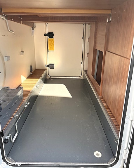 Adria Coral S670SL // Fin, hemtrevlig och bra utrustad för nya äventyr! 8 of 21