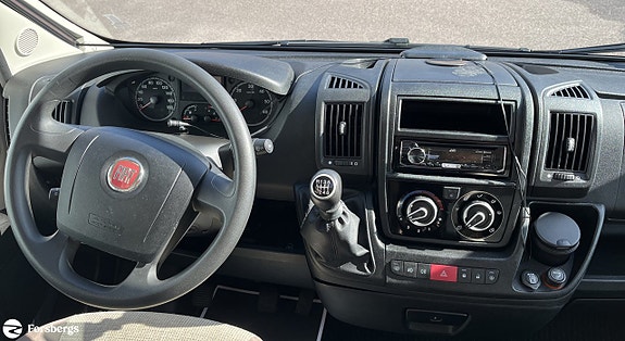 Adria Coral S670SL // Fin, hemtrevlig och bra utrustad för nya äventyr! 12 of 21