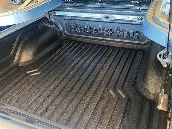 Mercedes-Benz X350 d 16 of 20