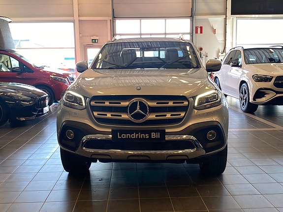 Mercedes-Benz X350 d 2 of 20
