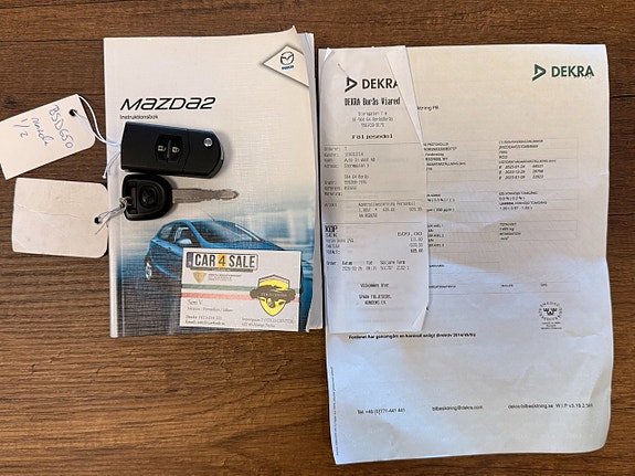 Mazda 2 15 of 16