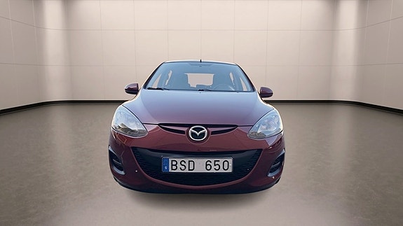Mazda 2 2 of 16