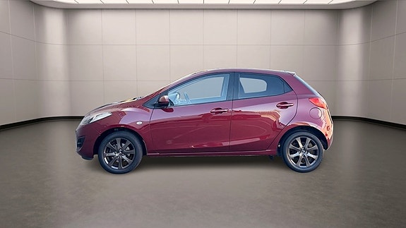 Mazda 2 8 of 16
