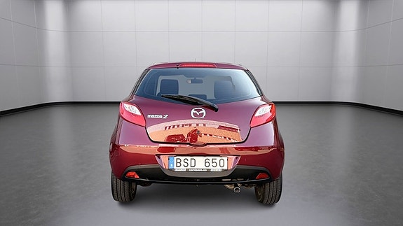 Mazda 2 6 of 16