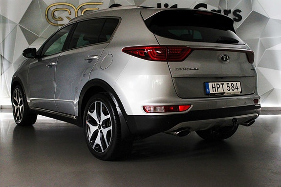 Kia Sportage 10 of 27