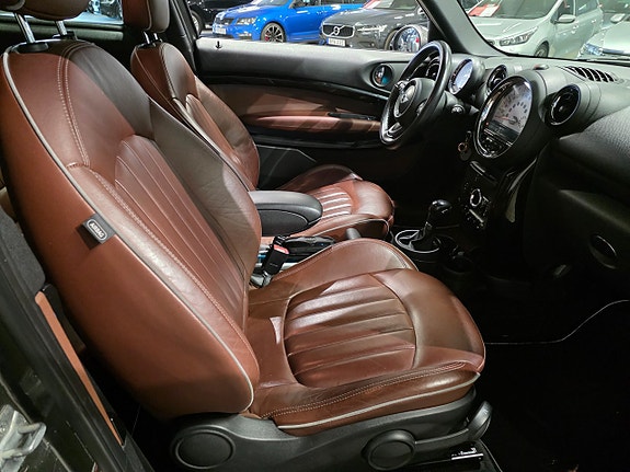 MINI Cooper 7 of 10