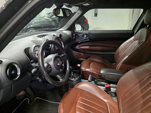 MINI Cooper 6 of 10