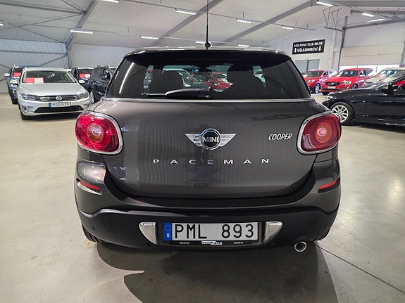 MINI Cooper 4 of 10