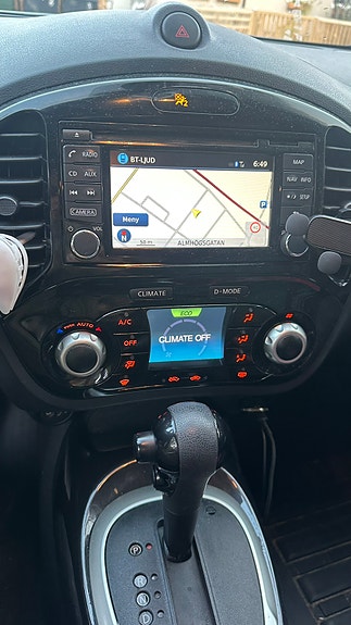 Nissan Juke 9 of 14