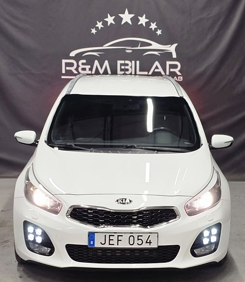 Kia Ceed 2 of 30